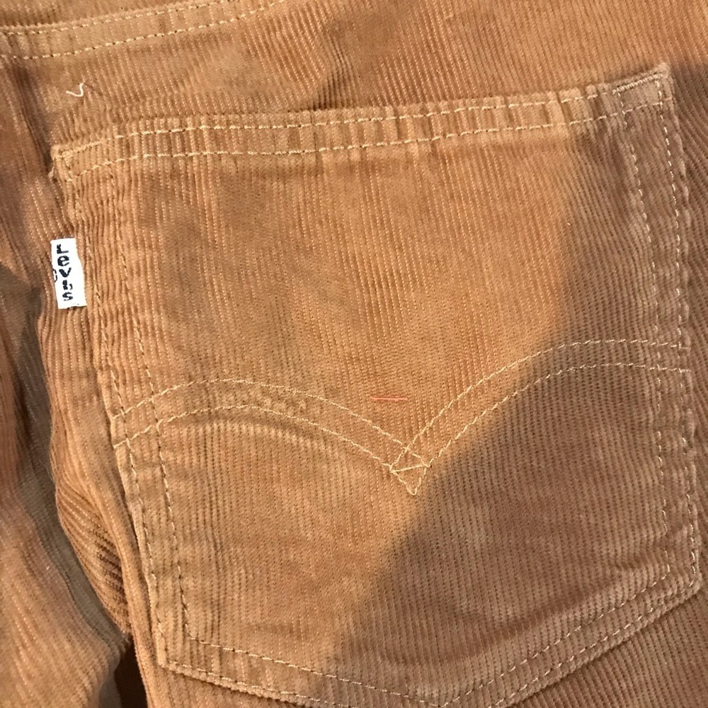 ▪️LEVIS Lightweight Corduroy Pants - Picture 6 of 12